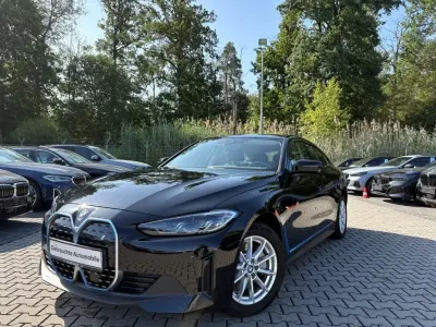 Gebraucht BMW i4 Sport Line 250 kW (340 PS) 2023 Schwarz Limousine