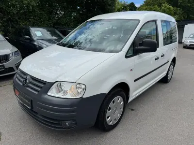 Gebraucht VW Caddy Team 105 PS (77 kW) 2010 Weiß Van / Kleinbus