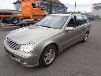 Mercedes C200