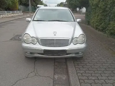 Second-hand Mercedes C220