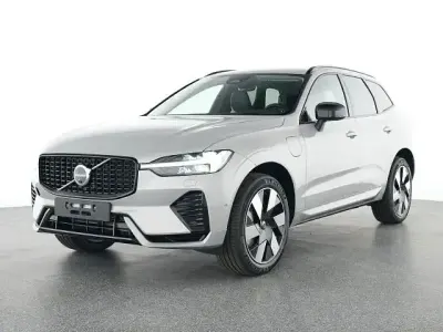 Gebraucht Volvo XC60 Plus 253 PS (186 kW) 2025 Silber SUV