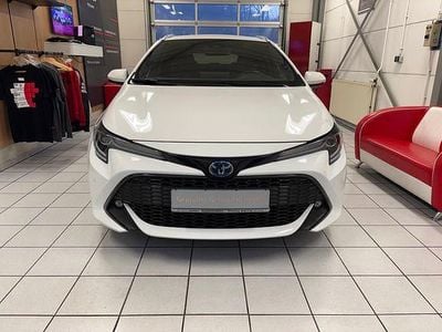 Usata Toyota Corolla Team 184 CV (135 kW) 2021 Bianco Station wagon