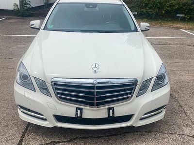 Weiß Gebraucht 2011 Mercedes E350 Kombi | 11.200 € (Fairer Preis)