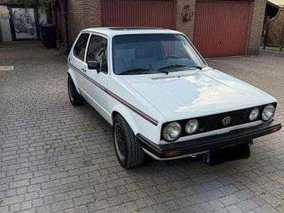 Second-hand VW Golf I 50 CP (36 kW) 1983 Alb Hatchback