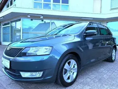 Gebraucht Skoda Rapid 110 PS (80 kW) 2016 Grau Kombi