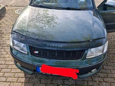 Gebraucht VW Passat 100 PS (73 kW) 1997 Grün Limousine