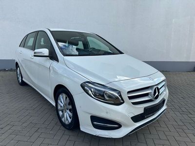 gebraucht Mercedes B180 B -Klasse B 180/Navi/LED/Euro6/