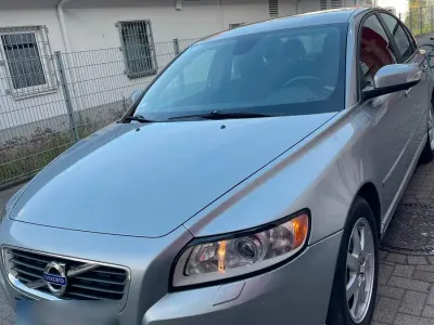 Begagnad Volvo S40 125 HK (91 kW) 2009 Silver Sedan