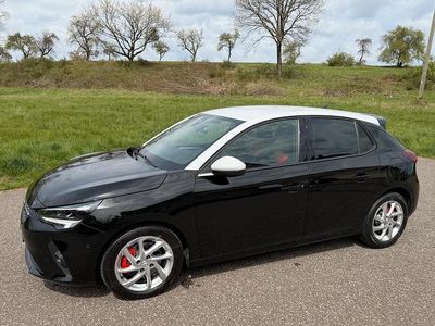 Second-hand Opel Corsa 131 CP (96 kW) 2020 Negru Hatchback