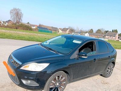 Gebraucht Ford Focus 116 PS (85 kW) 2008 Schwarz Limousine