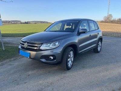 Gebraucht VW Tiguan Sportline 140 PS (102 kW) 2012 Braun SUV