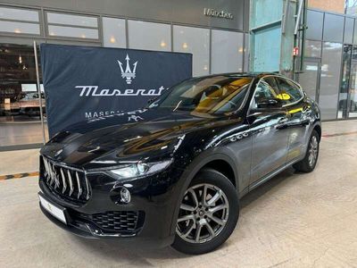 gebraucht Maserati Levante Q4 ESSENCE * München*