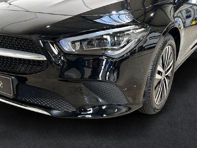 Gebraucht Mercedes CLA220 Shooting Brake 190 PS (139 kW) 2022 Kombi