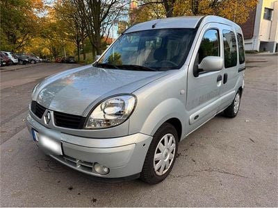 Gebraucht Renault Kangoo 95 PS (69 kW) 2007 Silber Van / Kleinbus