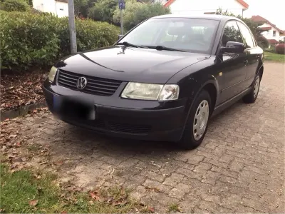 Gebraucht VW Passat 100 PS (73 kW) 1998 Schwarz Limousine