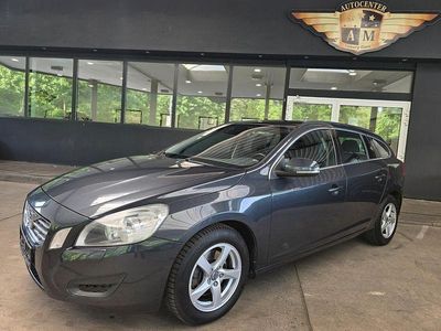 Gebraucht Volvo V60 Momentum 163 PS (119 kW) 2012 Andere Kombi
