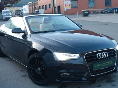 Gebraucht Audi A5 Cabriolet Ambiente 170 PS (125 kW) 2012 Schwarz Cabrio