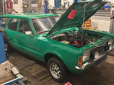 Usado Ford Taunus 55 HP (40 kW) 1972 Verde Carrinha