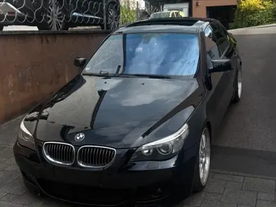 Gebraucht BMW 545 333 PS (244 kW) 2004 Schwarz Limousine