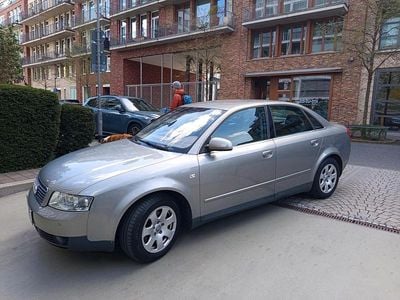 Gebraucht Audi A4 131 PS (96 kW) 2002 Silber Limousine