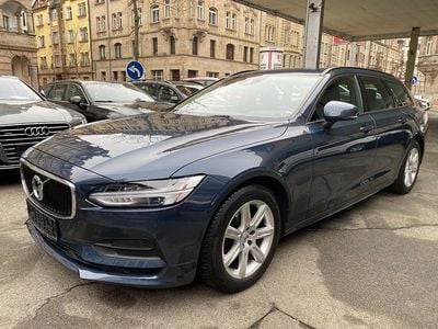 Blau Gebraucht 2019 Volvo V90 Kinetic Kombi | 15.990 €