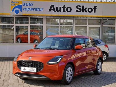 Neu Suzuki Swift Club 83 PS (61 kW) 2025 Orange Kleinwagen