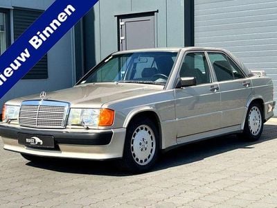 Usata Mercedes 190 185 CV (136 kW) 1985 Grigio Berlina