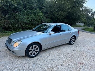 Mercedes E200