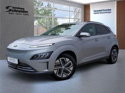 Gebraucht Hyundai Kona Prime 150 kW (204 PS) 2021 Shimmering silver metallic SUV