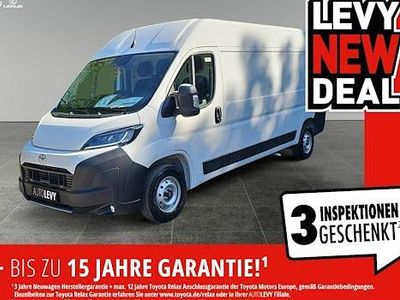 Weiß Neu 2025 Toyota Proace Van / Kleinbus | 38.353 € (Etwas zu teuer)