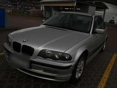 Gebraucht BMW 316 105 PS (77 kW) 2000 Silber Limousine