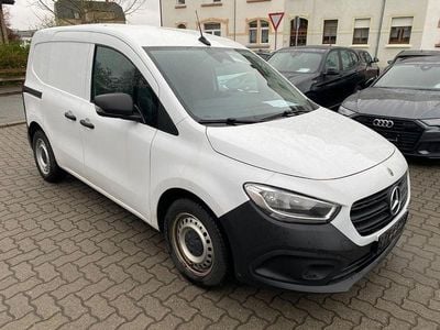Gebraucht Mercedes Citan 108 75 PS (55 kW) 2022 Weiß Van / Kleinbus
