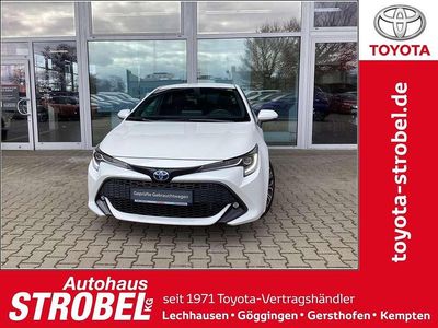 Gebraucht Toyota Corolla Team 140 PS (102 kW) 2022 Schneeweiß Limousine