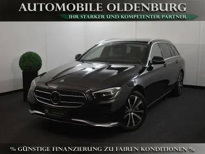 Gebraucht Mercedes E300 Avantgarde 306 PS (225 kW) 2022 Schwarz Kombi