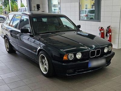Gebraucht BMW 525 143 PS (105 kW) 1994 Grün Kombi