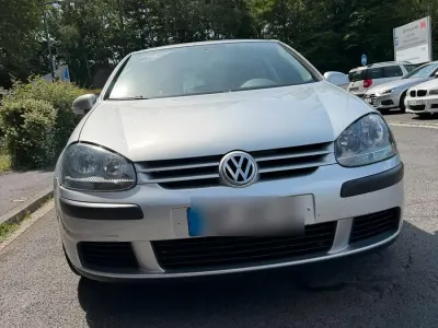 Gebraucht VW Golf V 75 PS (55 kW) 2004 Silber Kleinwagen