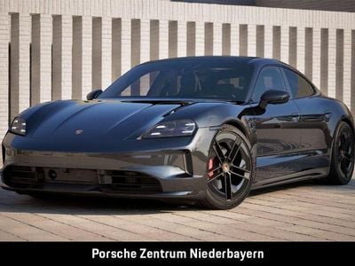 Porsche Taycan 4S