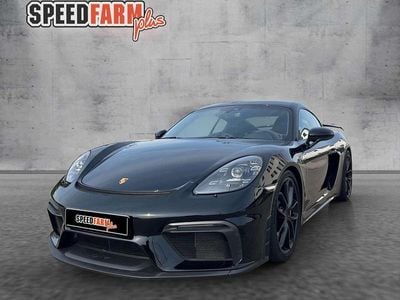 Porsche Cayman GT4