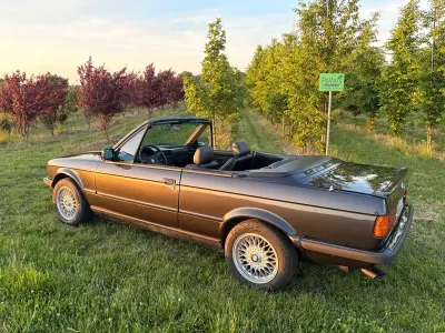 Gebraucht BMW 320 Cabriolet Sport Line 129 PS (94 kW) 1987 Schwarz Cabrio