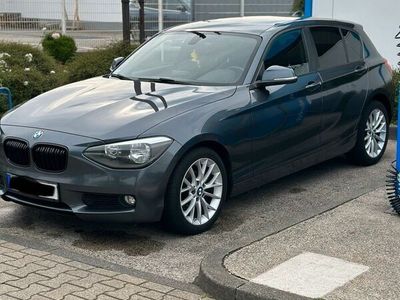 gebraucht BMW 116 i grau