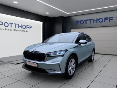 Second-hand Skoda Enyaq iV Loft 108 kW (148 CP) 2023 Argintiu SUV