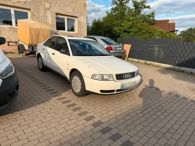 Gebraucht Audi A4 102 PS (75 kW) 2006 Weiß Limousine