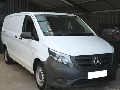 Gebraucht Mercedes Vito 102 PS (75 kW) 2020 Weiß Van