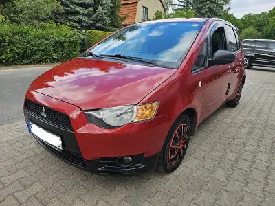 Gebraucht Mitsubishi Colt Intense 95 PS (69 kW) 2009 Rot Kleinwagen
