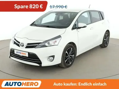 Gebraucht Toyota Verso Edition-S 147 PS (108 kW) 2017 Weiß Van / Kleinbus