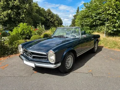 Gebraucht Mercedes 230 150 PS (110 kW) 1965 Blau Cabrio