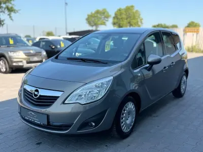 Gebraucht Opel Meriva 120 PS (88 kW) 2012 Grau Van / Kleinbus