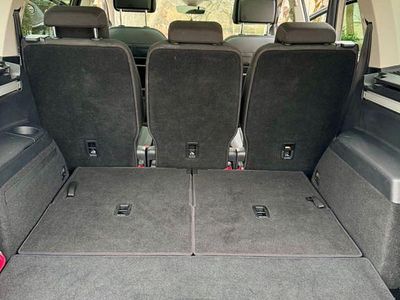 Gebraucht VW Touran Highline 150 PS (110 kW) 2015 Grau Van / Kleinbus