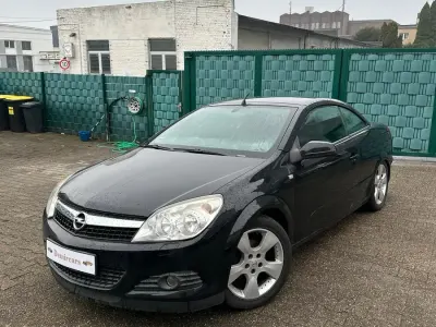 Gebraucht Opel Astra 105 PS (77 kW) 2007 Schwarz Cabrio