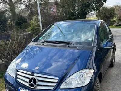 Brugt Mercedes A180 Avantgarde 116 HK (85 kW) 2011 Blå MPV